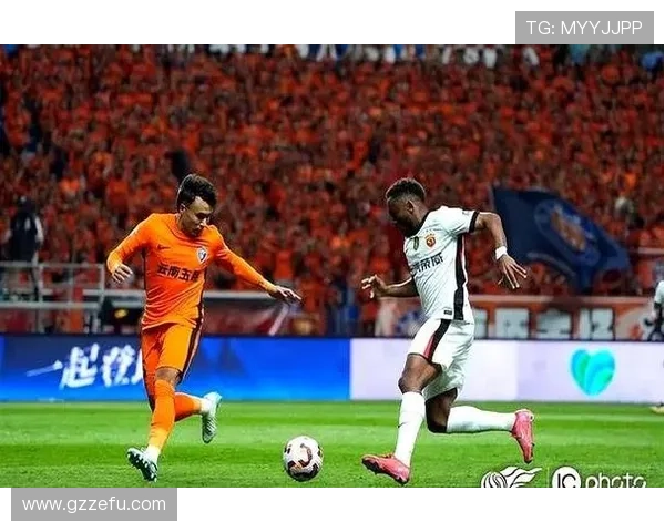 亚洲杯争议判罚频发 裁判尺度与VAR使用引多方质疑