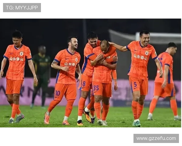 山东泰山阵容老化问题显现,对赛季竞争格局形成制约 山东泰山阵容老化问题显现,对赛季竞争格局形成制约