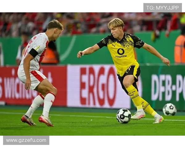 多特蒙德越踢越快,攻防失衡问题显现,稳定性面临考验 多特蒙德越踢越快,攻防失衡问题显现,稳定性面临考验